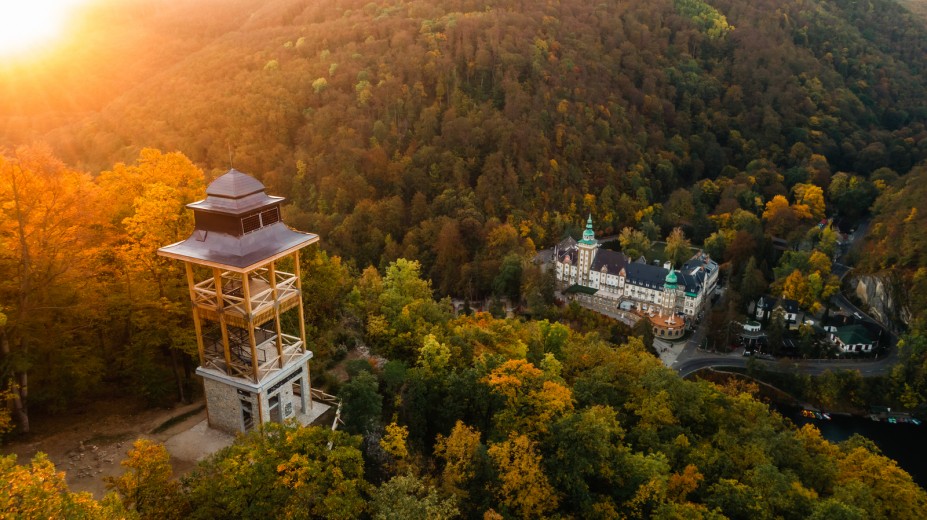 Hotel Palota Lillaf Helysz n szak Magyarorsz g